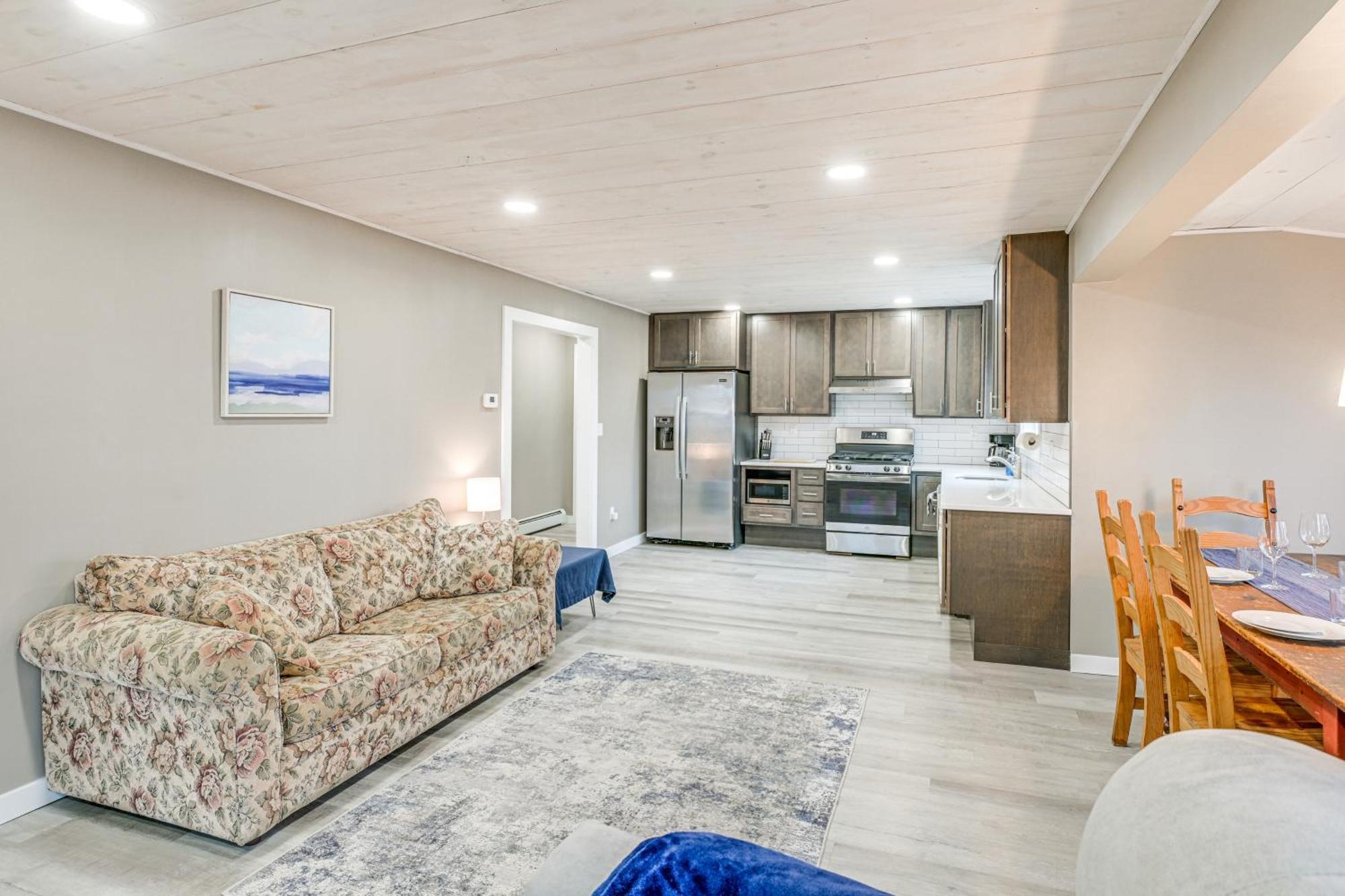 Cozy Maine Getaway Covered Deck, Walk To Beach! * Lubec